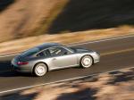 Porsche 911 Carrera S 2005 года